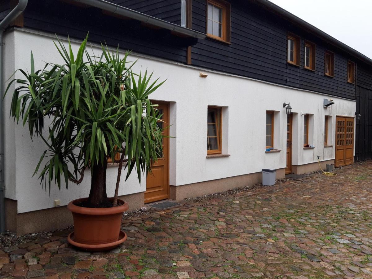 Ein Bett im Kornfeld - Haus Morgensonne - mit Innenpool Schonfeld  Exterior foto