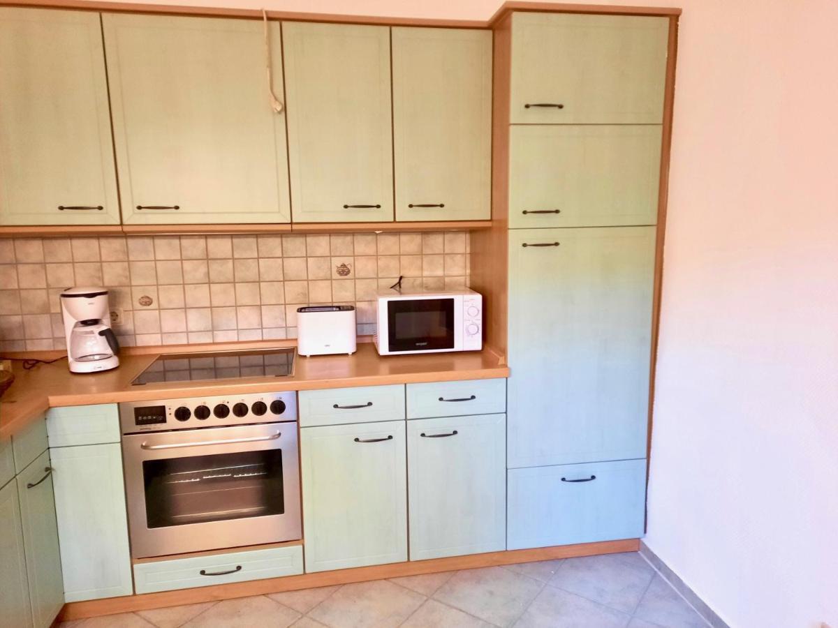 Ein Bett im Kornfeld - Haus Morgensonne - mit Innenpool Schonfeld  Exterior foto